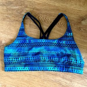 Aperture Active blue sports bra. Size L. NEVER WORN.